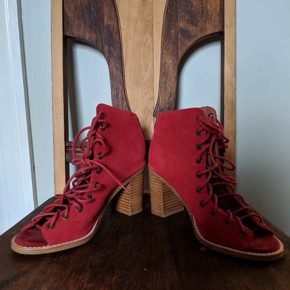 Jeffrey Campbell Cors Lace Up Bootie Red 6.5 - Picture 2 of 5